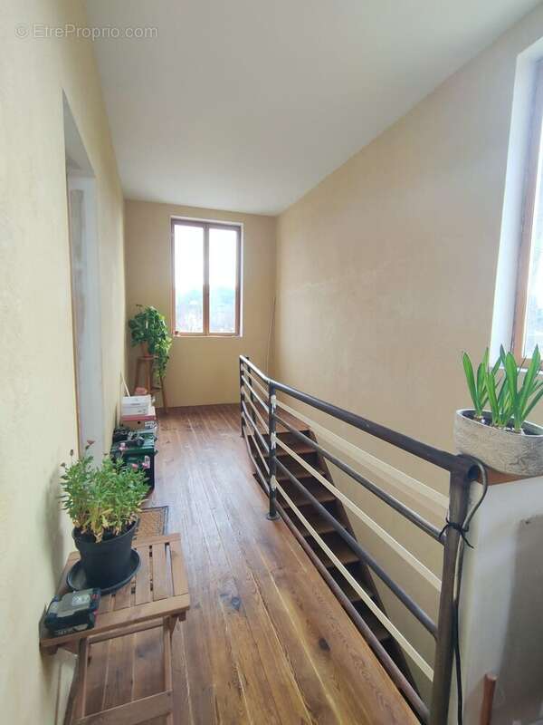 Appartement à COURPIERE