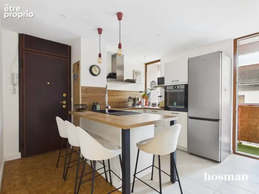 Agréable T3 bis de 70,95m² rue Richelieu à Villeurbanne, entièrement rénové -lumineux-traversant- deux balcons-un garage - photo 6