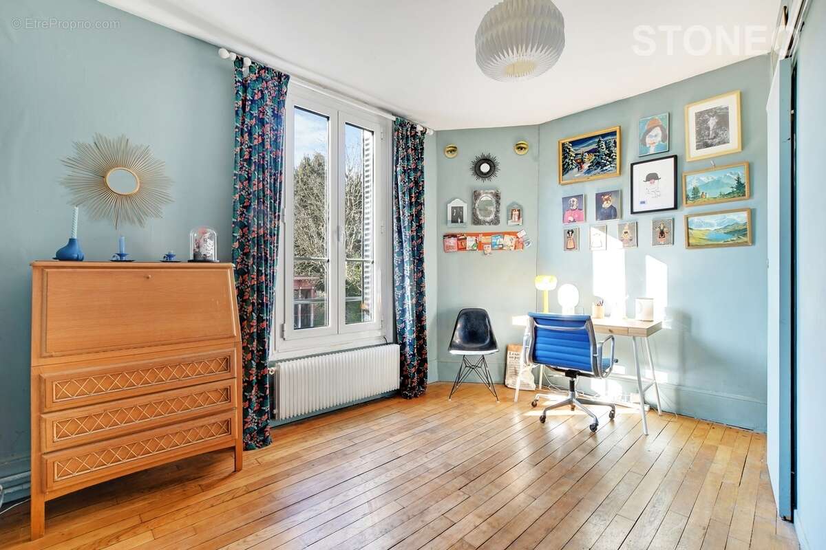 Maison à NOGENT-SUR-MARNE