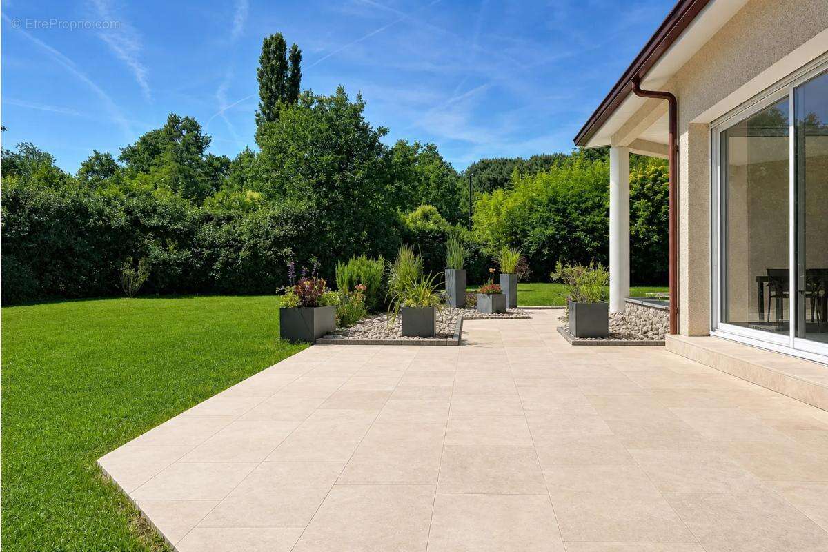 Maison de 6 pièces de 232 m² à Castelsarrasin - photo 18