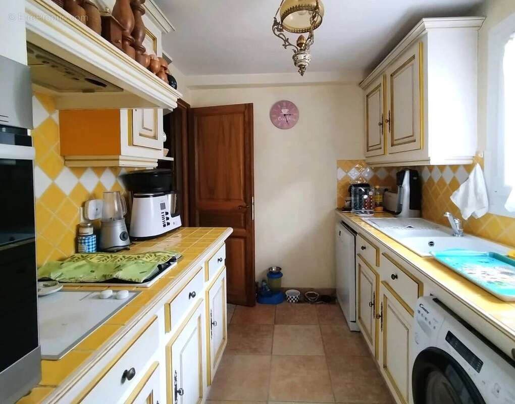 Maison à TOURRETTE-LEVENS