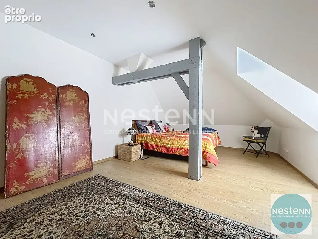 Maison spacieuse de 7 pièces à vendre à La Chaussée Saint Victor - photo 7