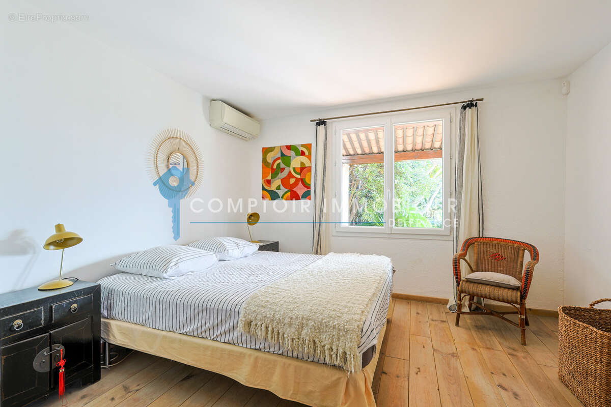 Appartement à LE LAVANDOU