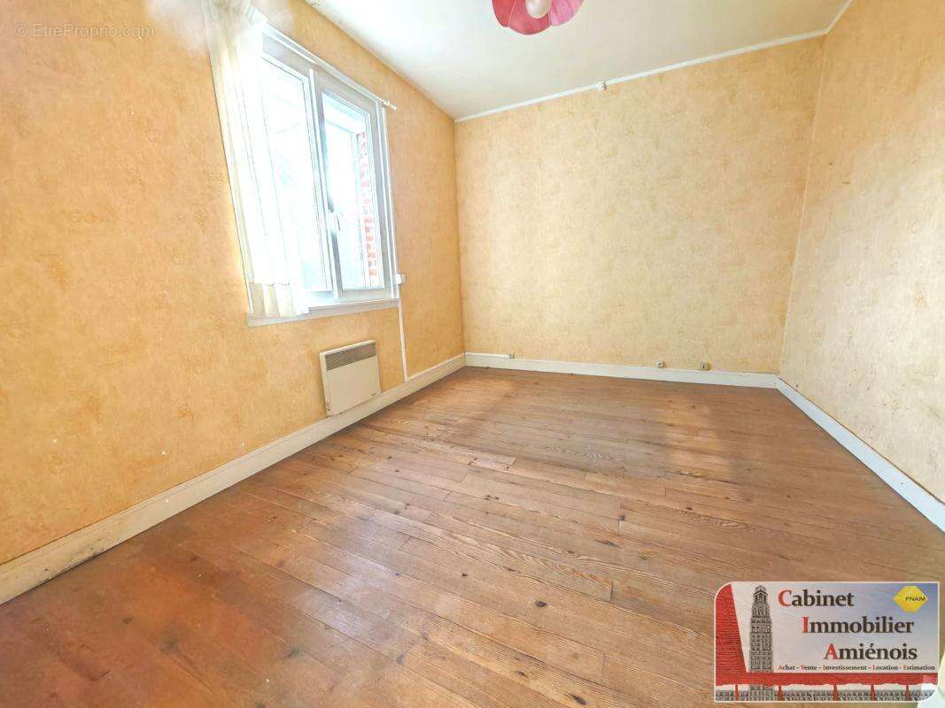 Maison à SAINT-SAUFLIEU