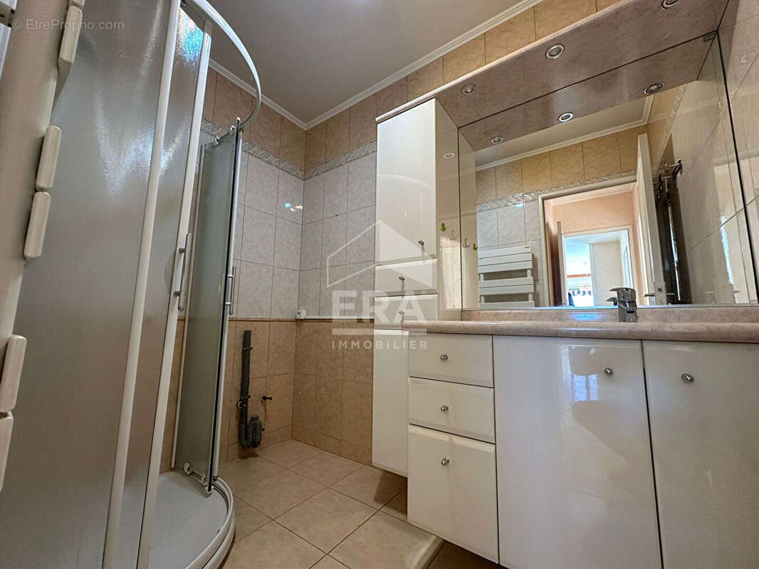 Appartement à VENCE