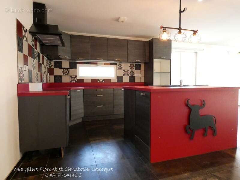 Maison à SAINT-BONNET-PRES-ORCIVAL