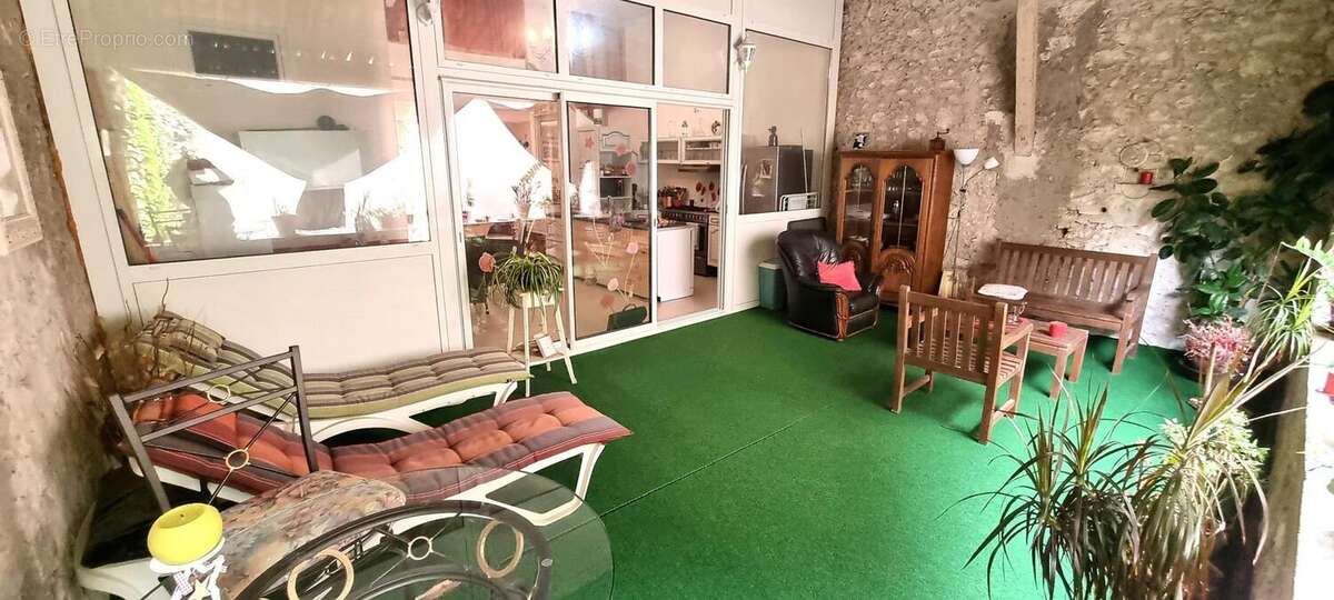 Photo 2 - Maison à COURSAN