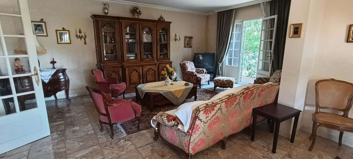 Charmante proprièté à Ganges de 207 m2 environ - photo 3