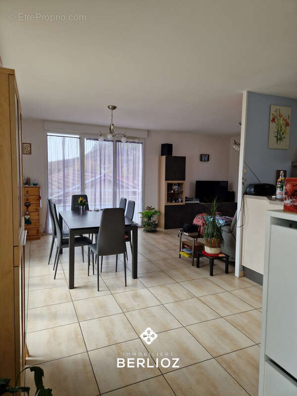 Appartement à LUMBIN