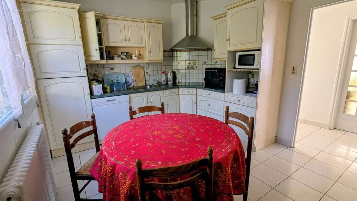 Maison à SAINT-NIC