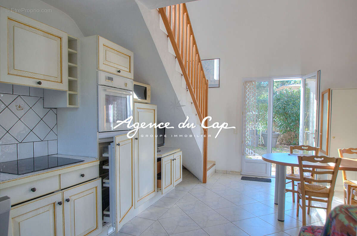 Maison à FREJUS