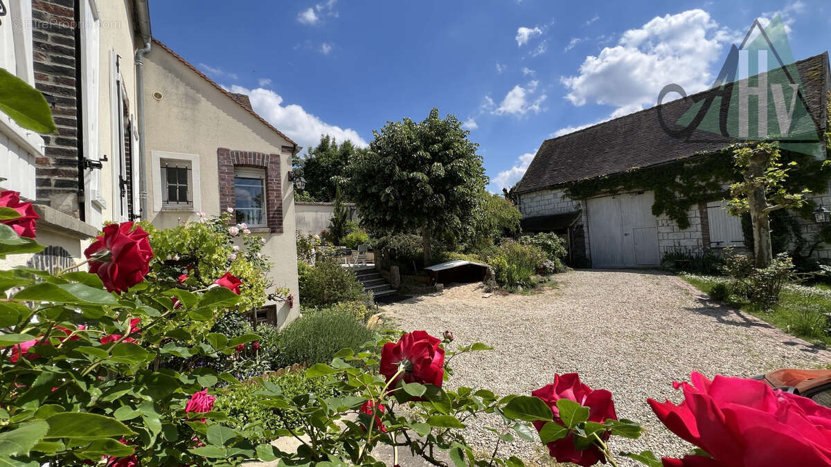 Maison à SERGINES