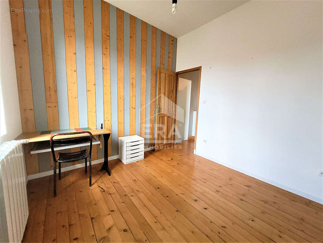 Maison à SAINTE-SOULLE