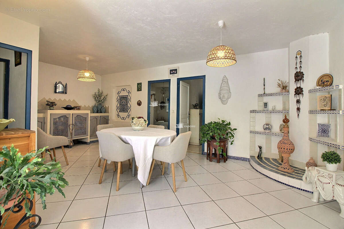 Maison à MOUGINS