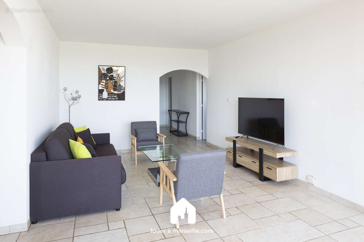 Colline du Roy  T4 de 104,44 m2  Lumineux - photo 6