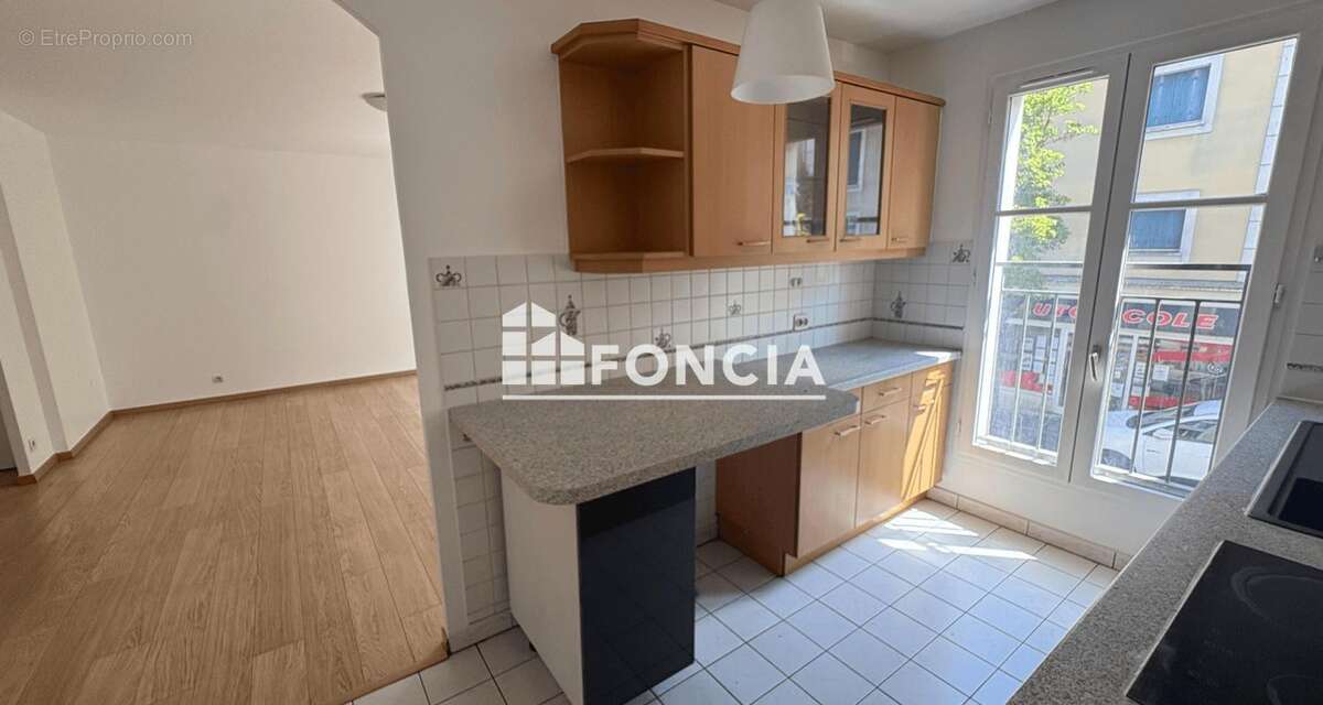 Appartement à THIAIS