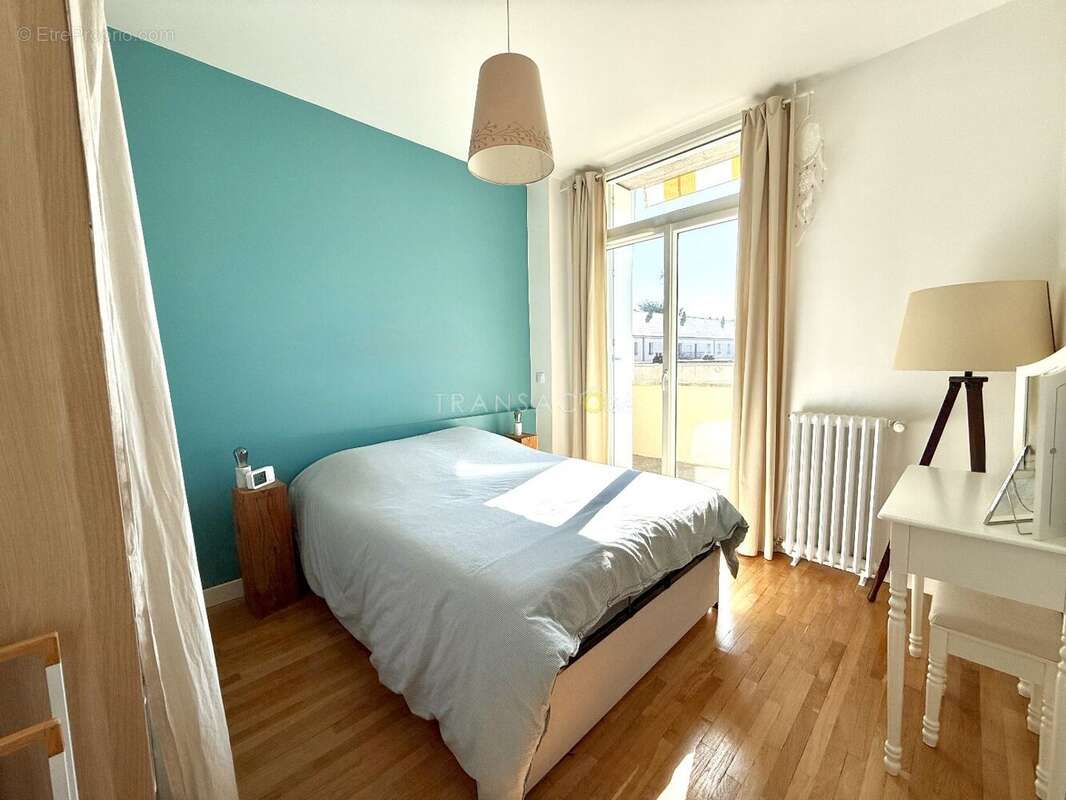 Appartement rénové plein centre - photo 6
