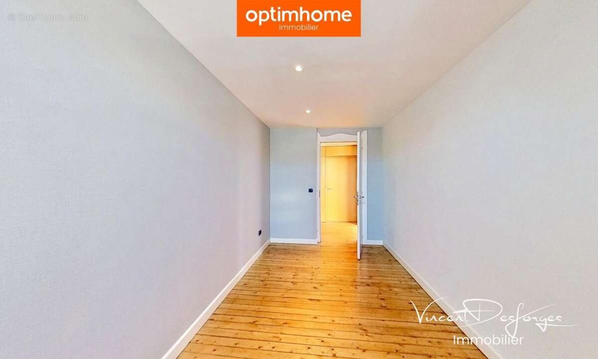 Thionville centre - Lumière, volumes et design – Duplex d’architecte au dernier étage - photo 9