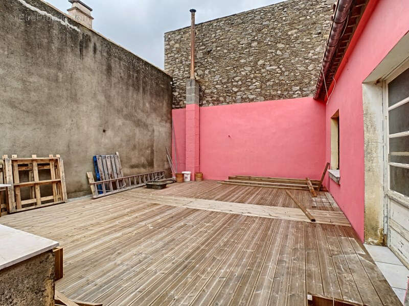 Maison à OLONZAC