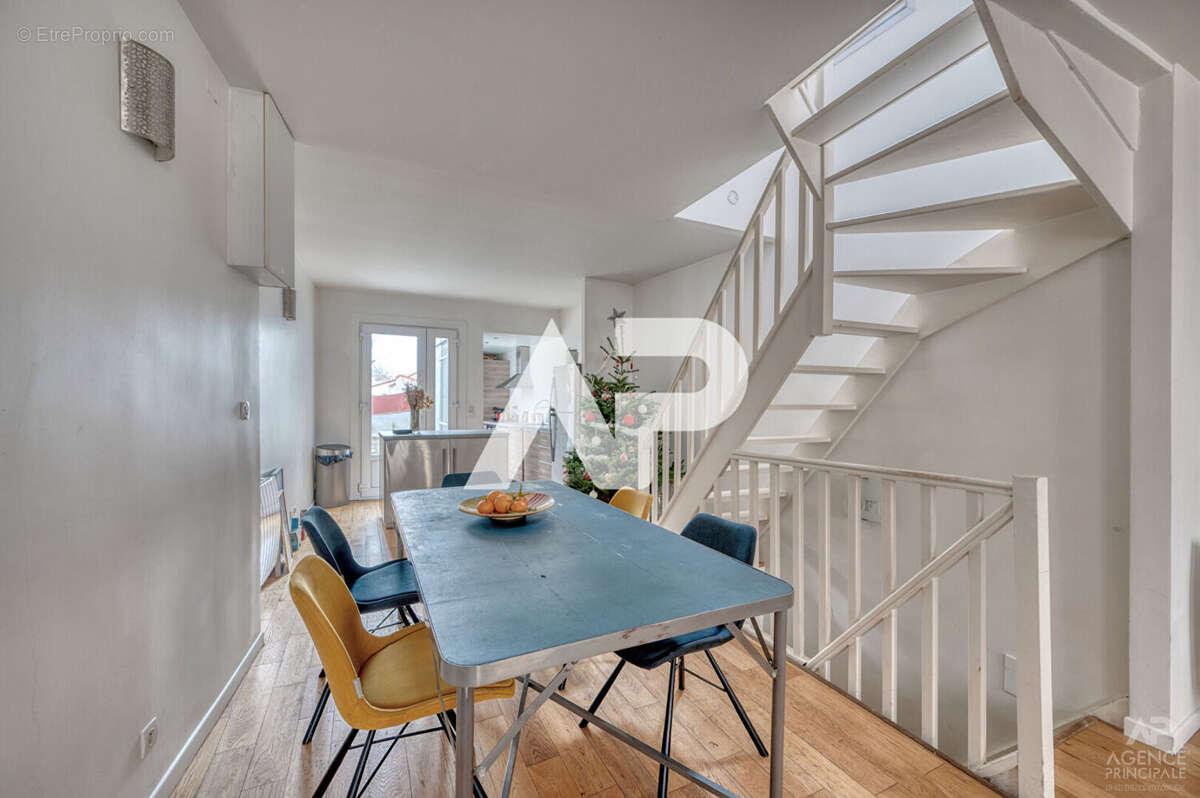 Maison à RUEIL-MALMAISON