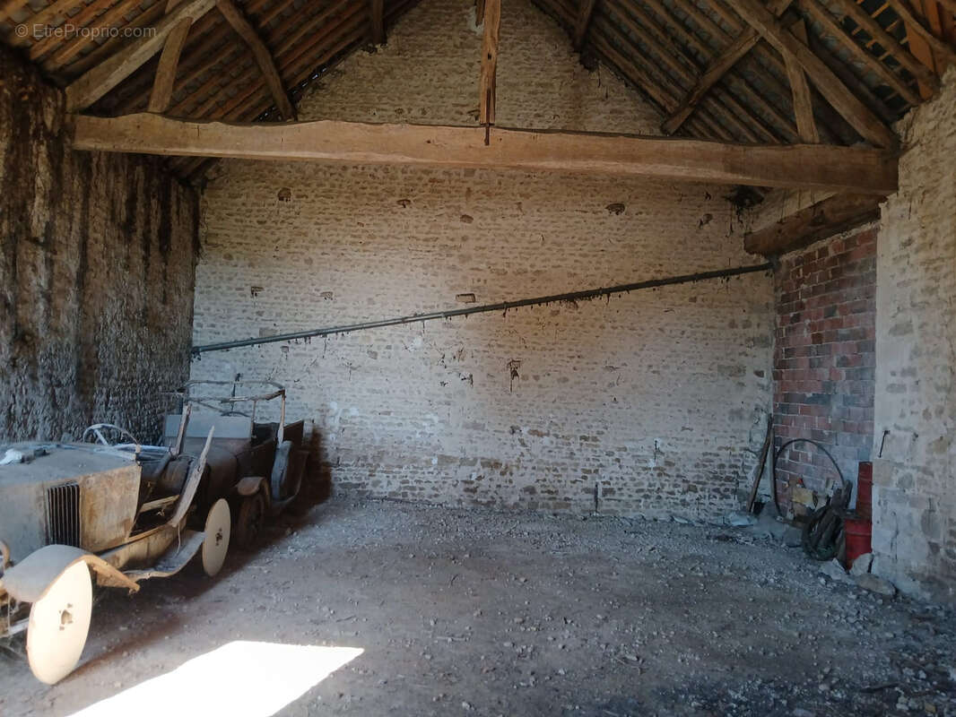 Autre à MARSAINVILLIERS