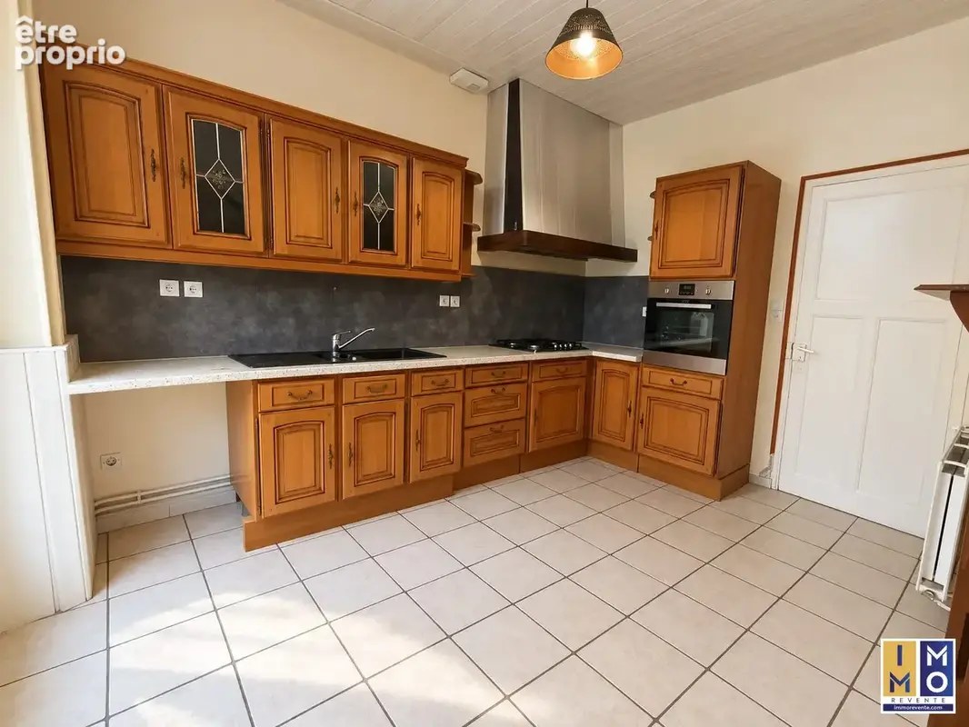 Maison 5 pièces 131 m² à vendre à Avord (18520) - photo 3