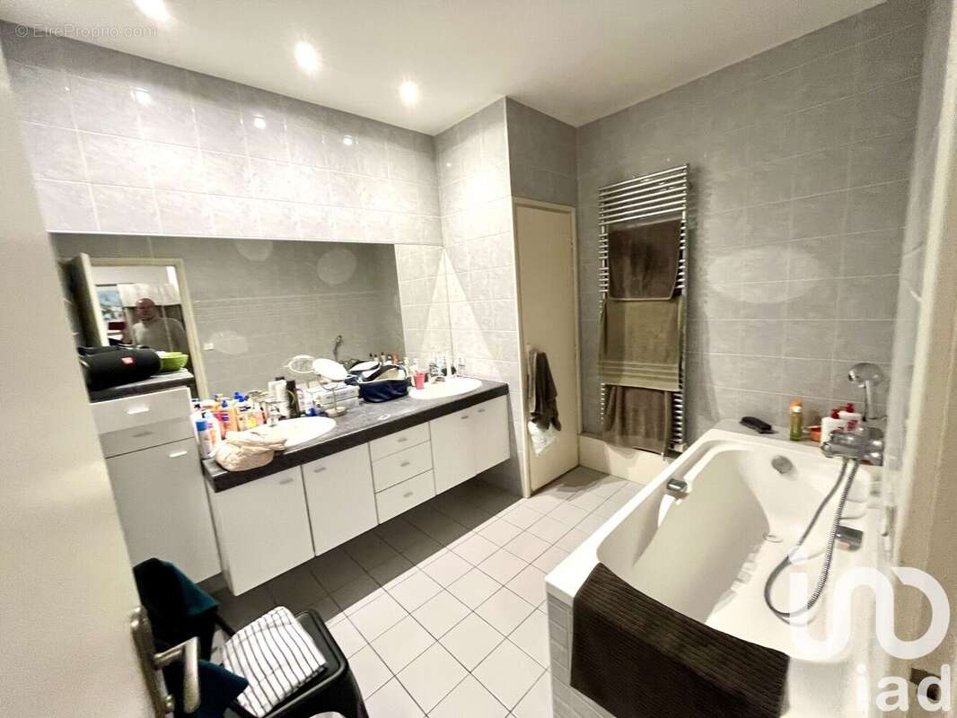 Photo 6 - Appartement à LA ROCHELLE