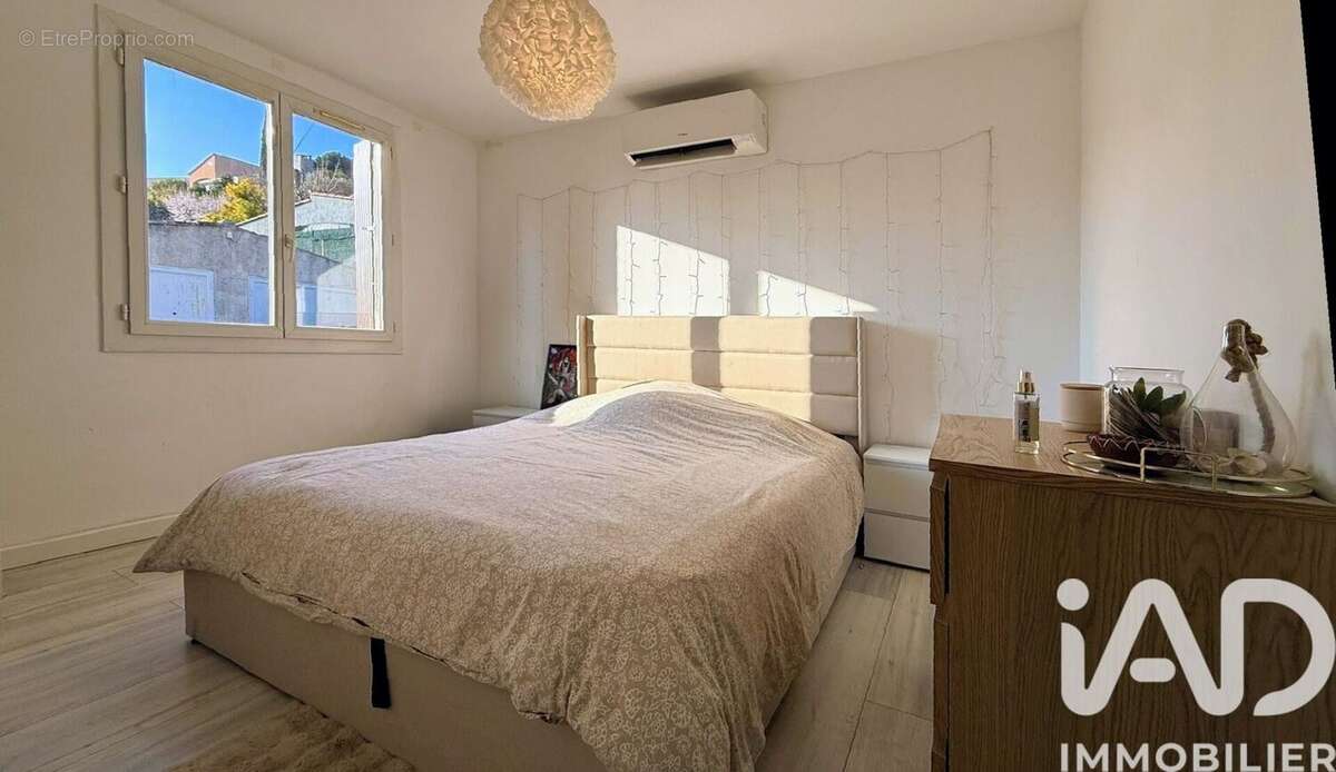 Photo 9 - Appartement à OLLIOULES