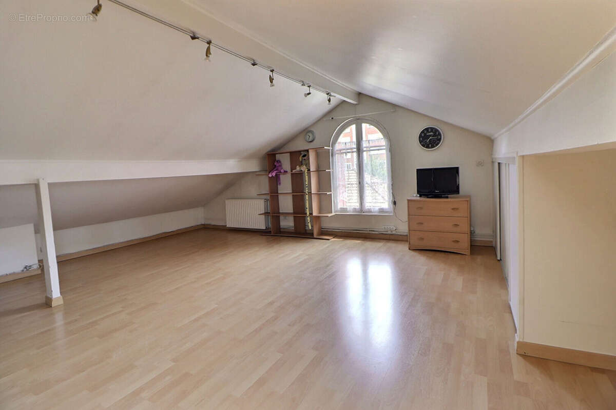 Maison à NOISY-LE-SEC