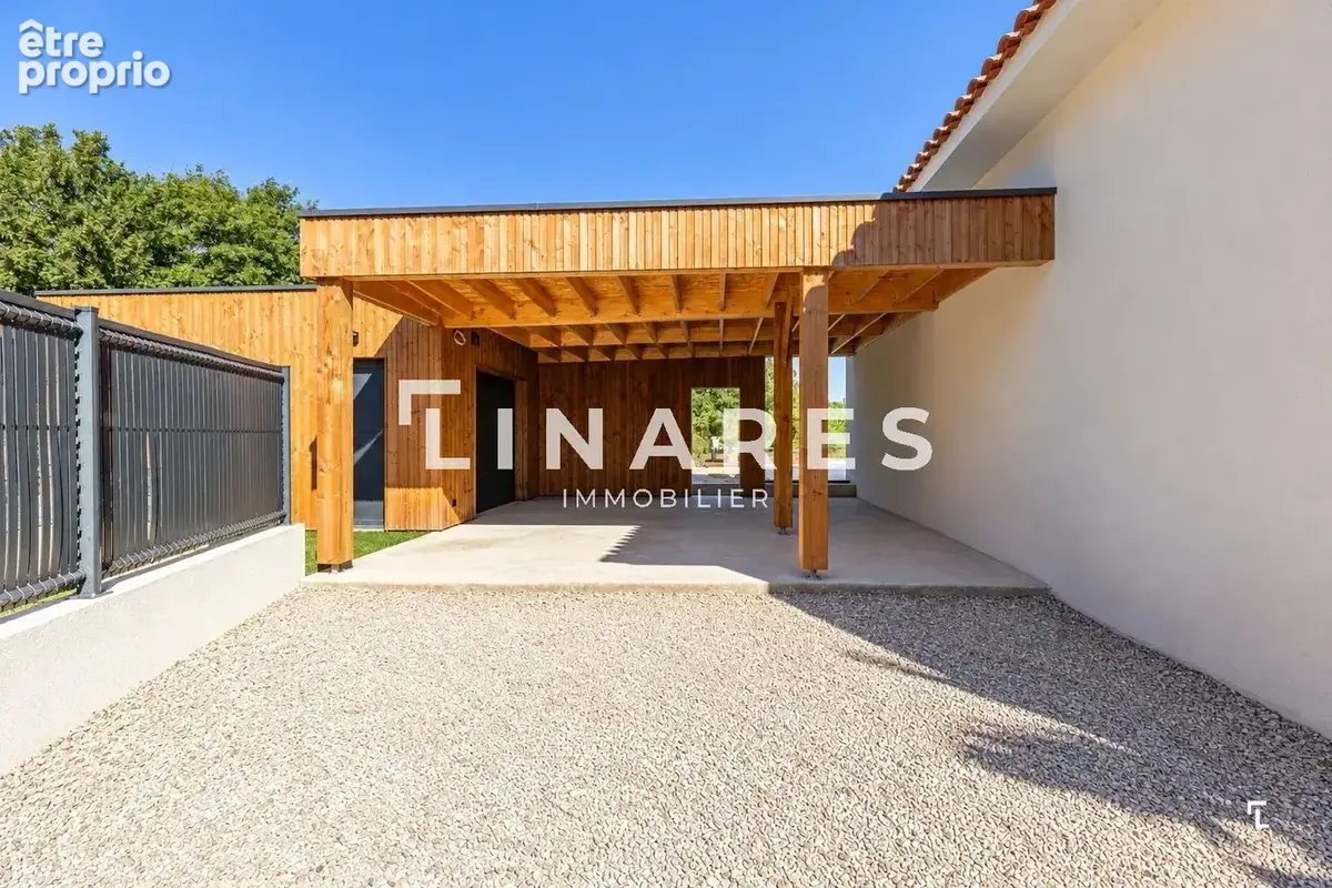 PÉPITE DESIGN - Maison T5 de 151m2 - PLAIN PIED - Terrain 1200m2 + Piscine + Garage  - 13610 LE PUY SAINTE RÉPARADE - photo 22