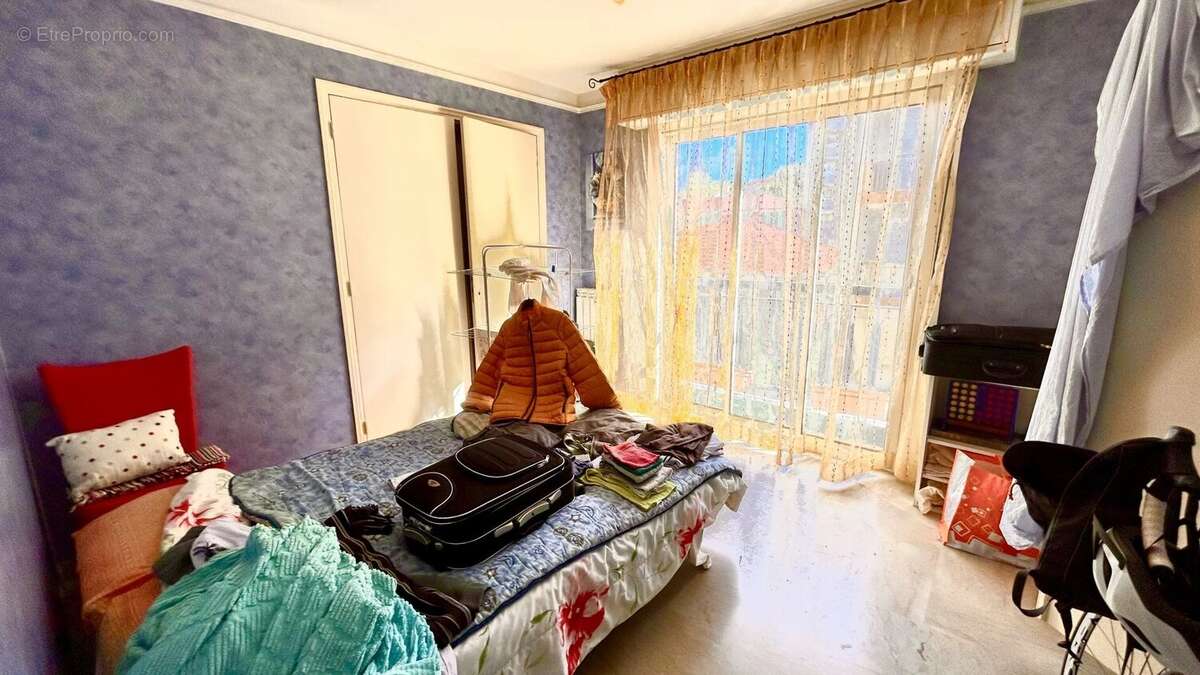 Appartement à LE CANNET