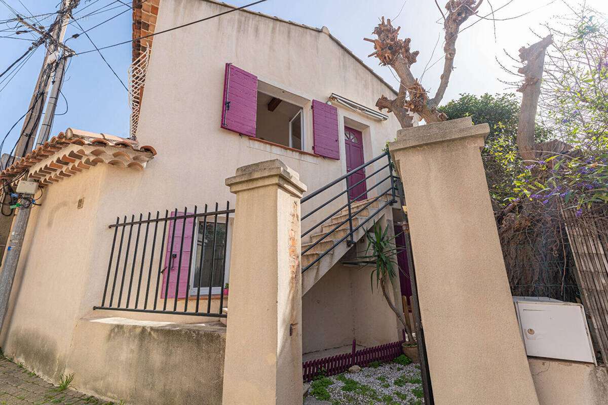 Appartement à SAUSSET-LES-PINS