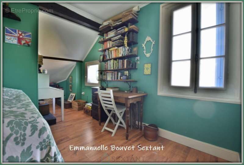 Grande maison bourgeoise fin 19ème, centre-ville, tous commerces à pied, jardin, garage, terrasses - photo 25