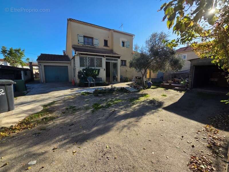 Maison à SAINT-CHRISTOL-LES-ALES