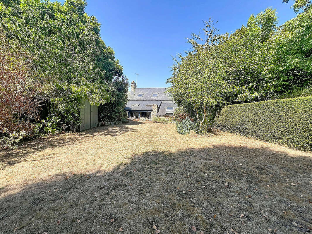 Maison en pierre rénovée, jardin clos et vie de plain-pied à Roz-sur-Couesnon Baie du Mt St Michel - photo 22