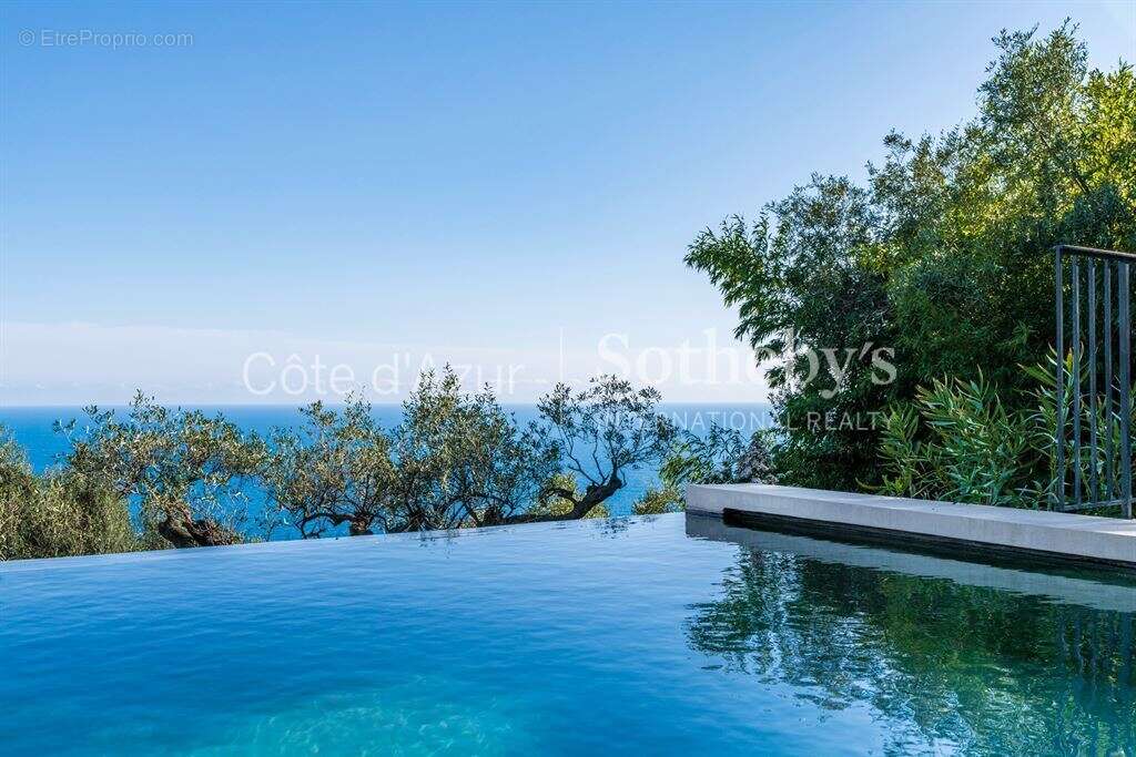 Maison à BEAUSOLEIL