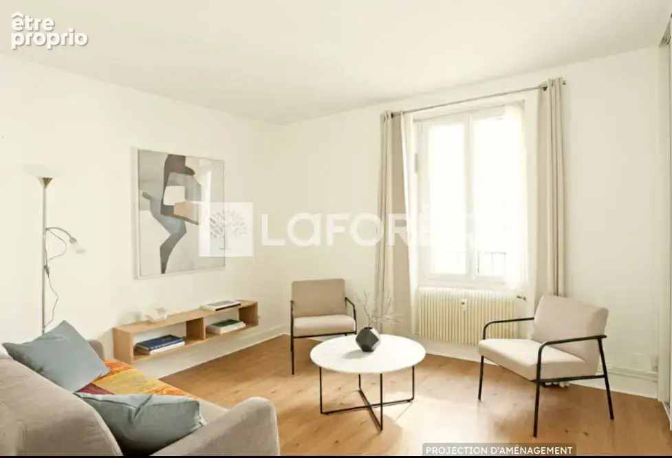 Appartement à PARIS-14E