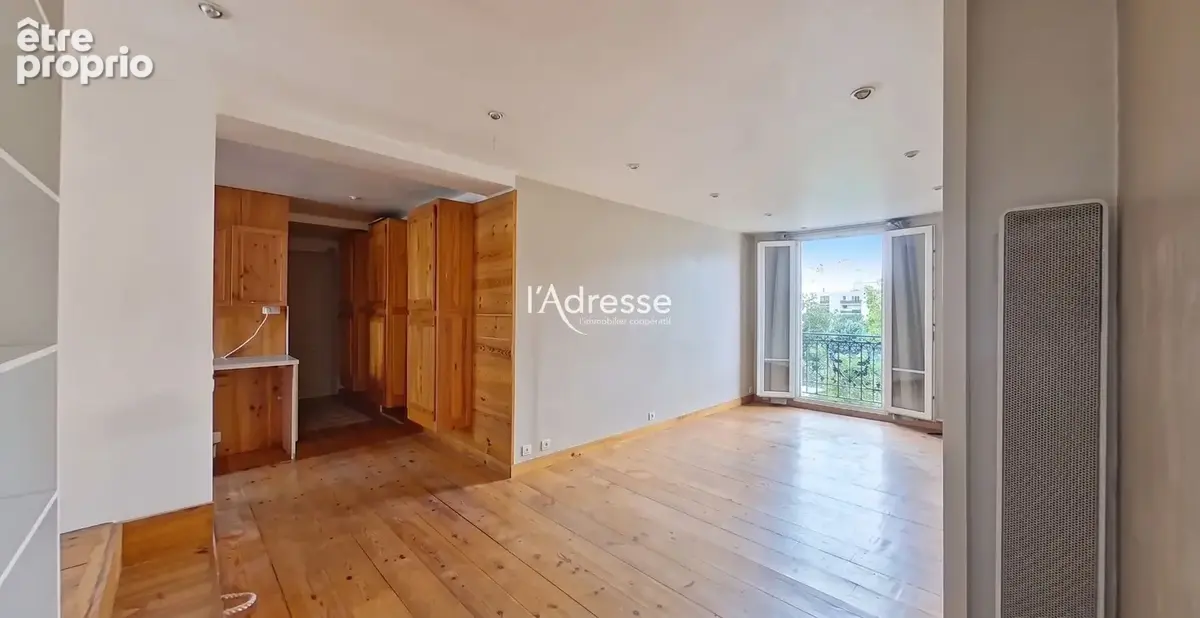 Appartement à ISSY-LES-MOULINEAUX