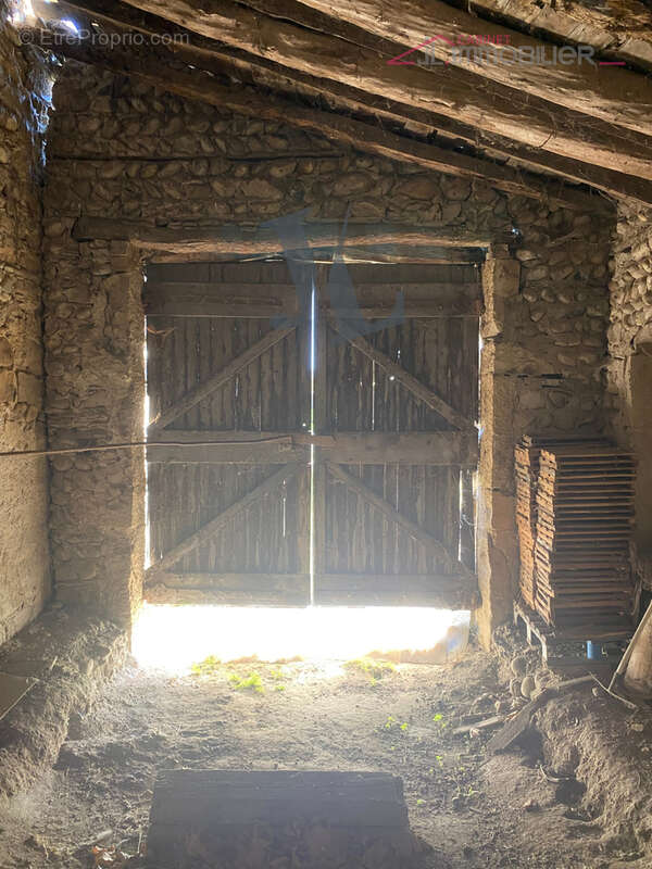 Maison à ETOILE-SUR-RHONE