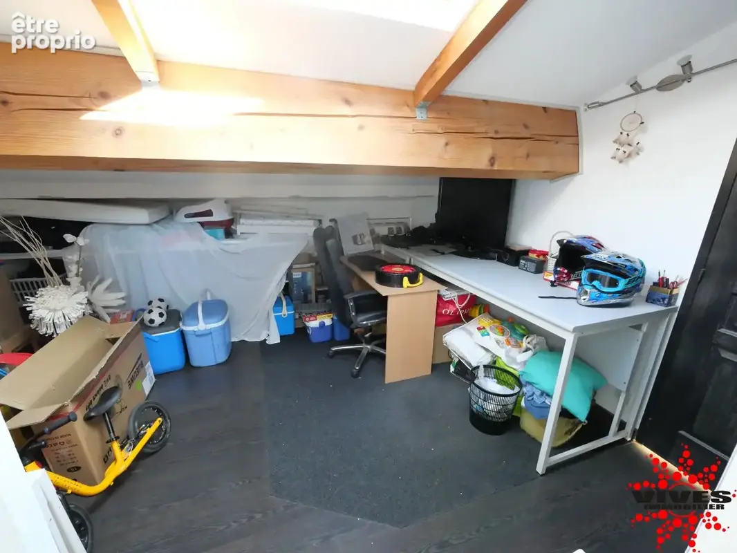 Villa T6  Deux logements indépendants  Investissement locatif ou résidence familiale - photo 8