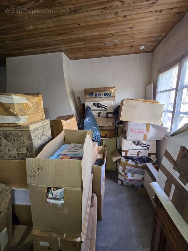 Maison à AINAY-LE-VIEIL