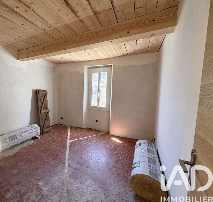 Maison 100 m² à La Garde-Freinet  - photo 8