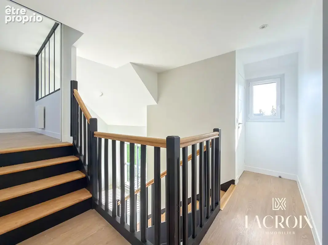 A vendre - maison 8 pièces - saint-carné - photo 9