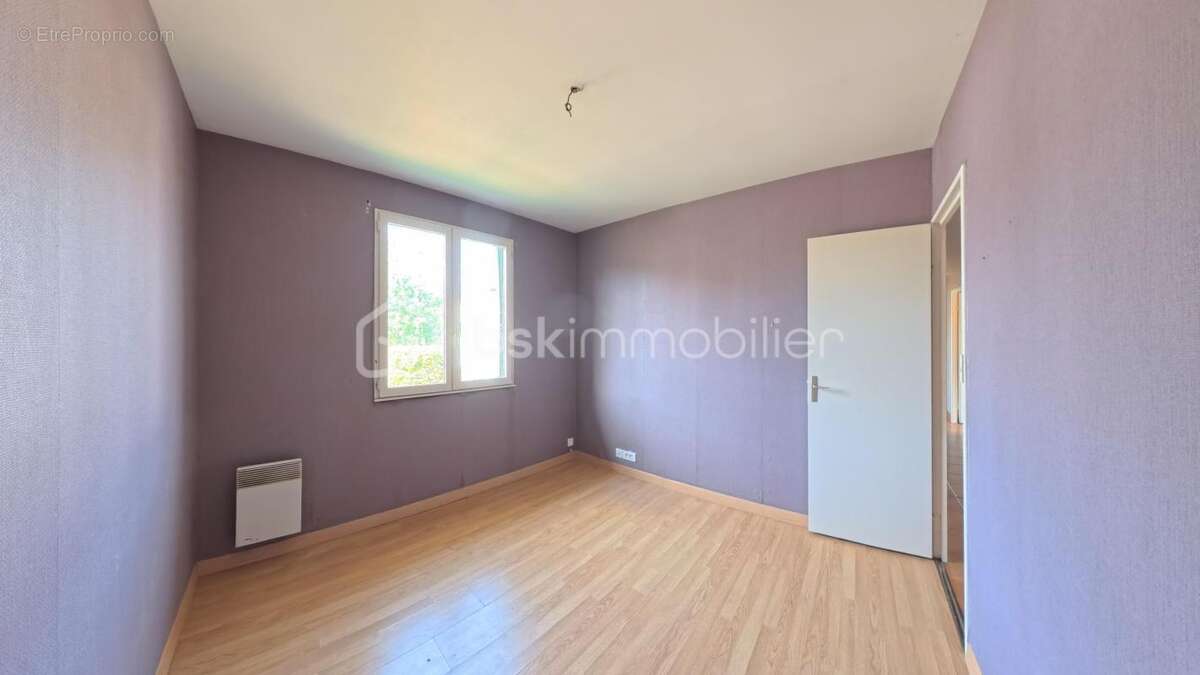 Maison 84 m2. Plain-pied de charme avec Jardin Arboré & Double Garage - photo 10