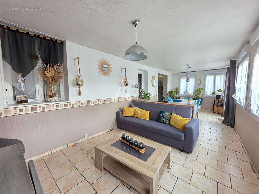 Maison à MEAUX