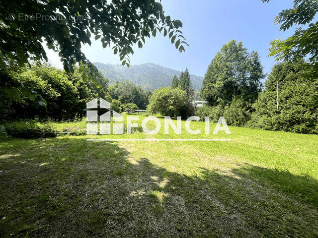 Terrain à PLANCHERINE