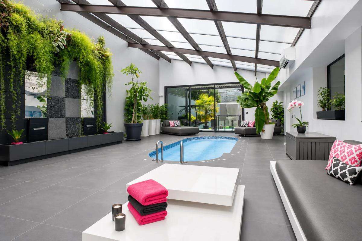 Maison à PRINGY