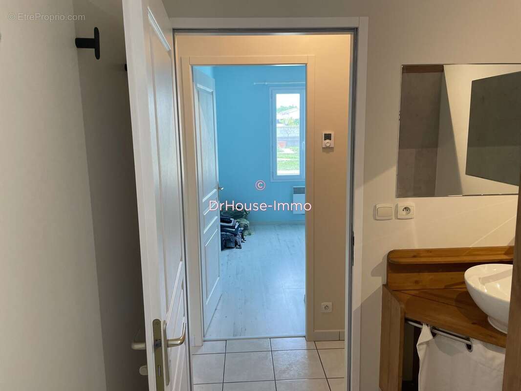 Maison 80 m² à Jarnac  - photo 26