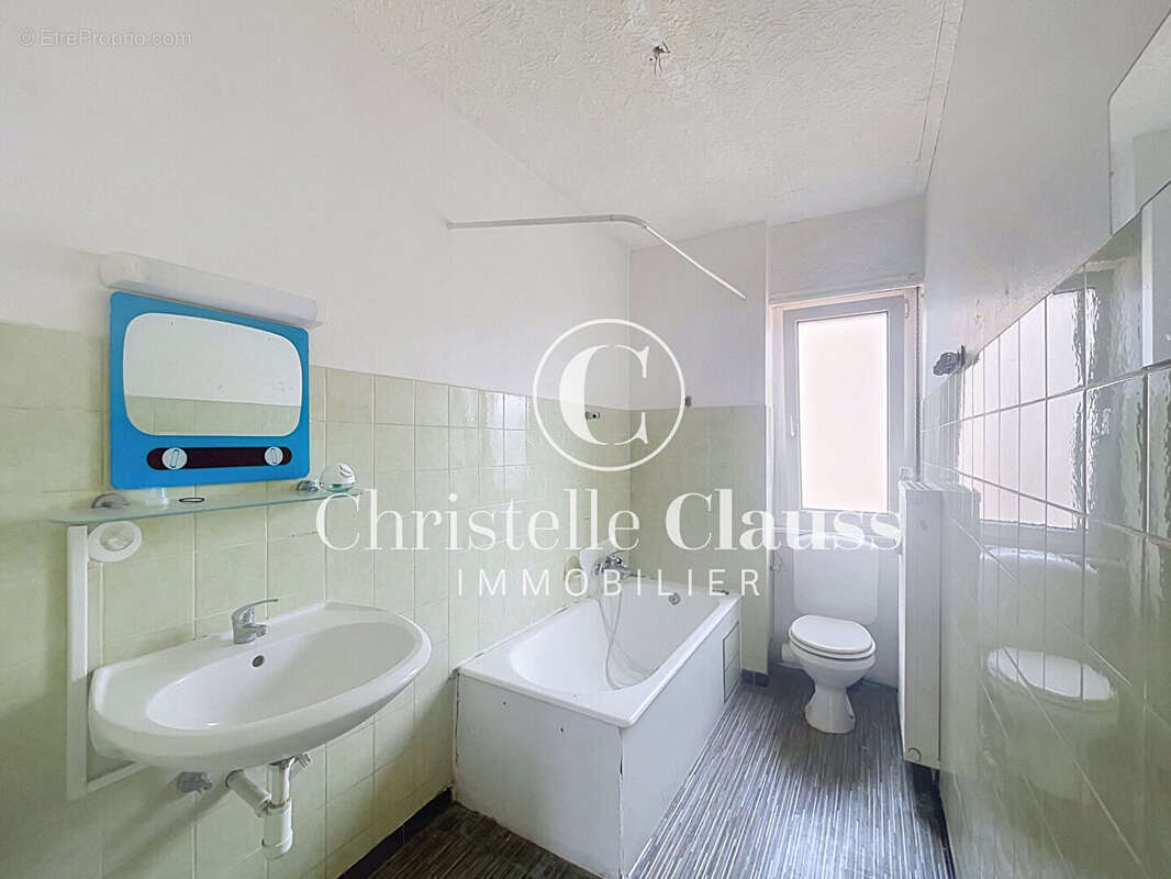 Appartement Saint Louis 1 pièce(s) 29.47 m2 - photo 4