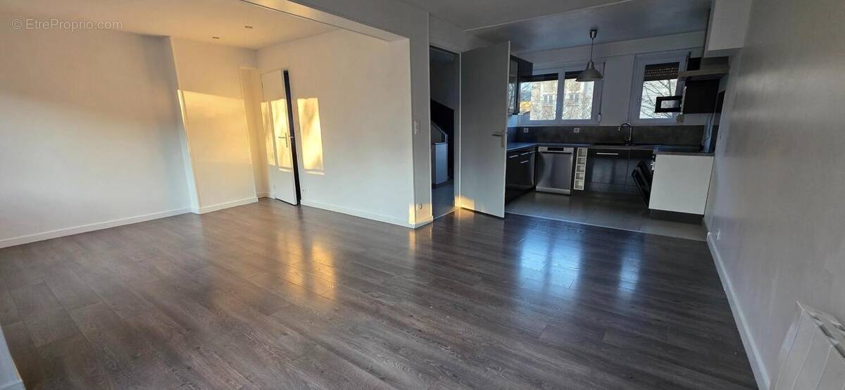 Photo 1 - Appartement à REIMS